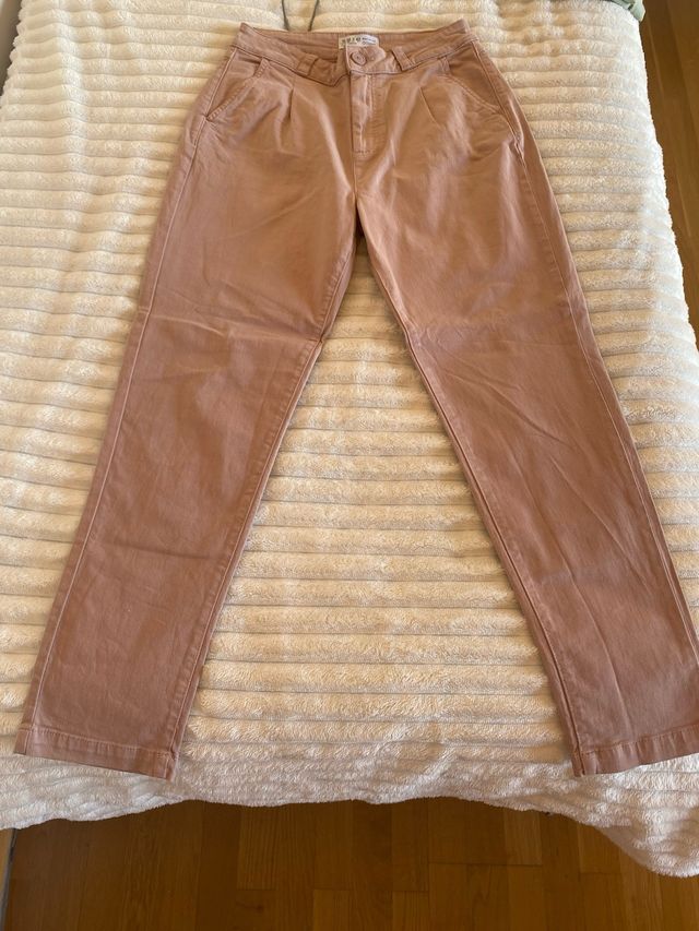 Pantalón rosa pastel