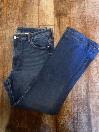 Vaqueros bootcut HyM
