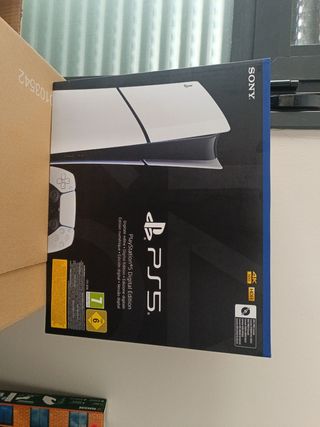PRECINTADA PLAYSTATION 5 1TB
