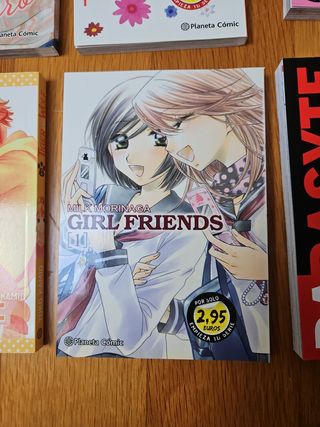 Lote 6 mangas y Revistas Planeta Manga