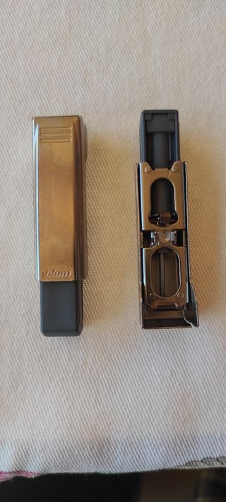 Freno bisagra puerta blum