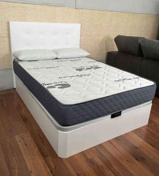 Canapé canapé canapé canapé