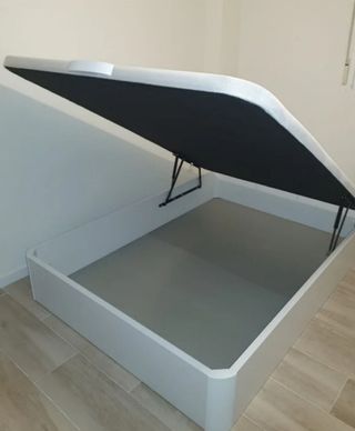 Canapé canapé canapé canapé