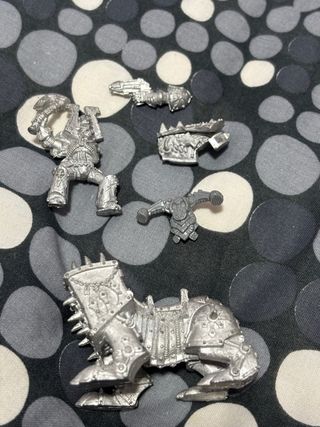 Warhammer W40K juggernaut khorne plomo