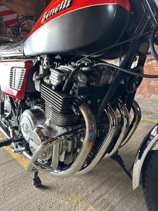 Benelli 500 LS (clásica año 1980).