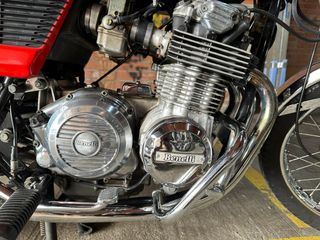 Benelli 500 LS (clásica año 1980).