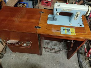 Maquina coser
