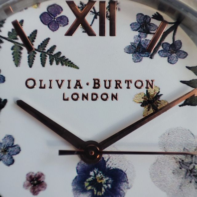 Reloj de Olivia Burton sin estrenar