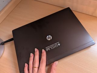 HP mini portatil