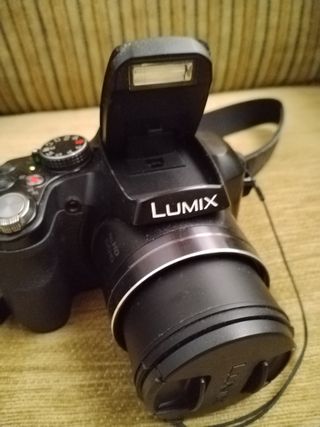 CÁMARA FOTOS LUMIX