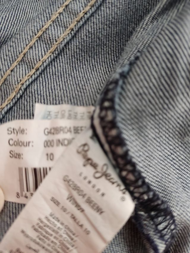 Cazadora vaquera niña