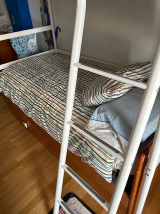 Cama nido con dos colchones