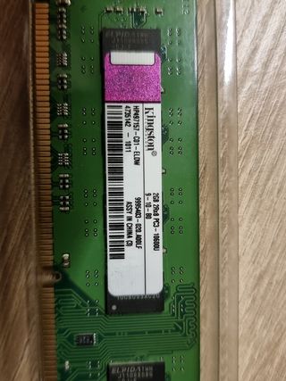 Memoria Ram 2 gb ddr3 kingston(3 unidades)
