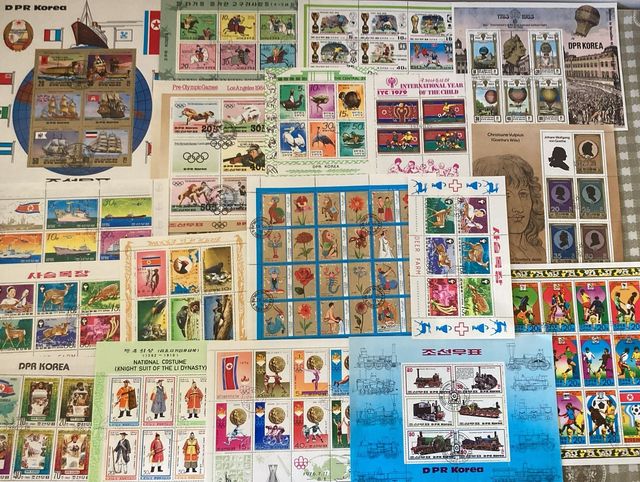 lotto foglietti 800 francobolli diversi differenti