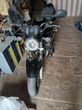 Suzuki bandit