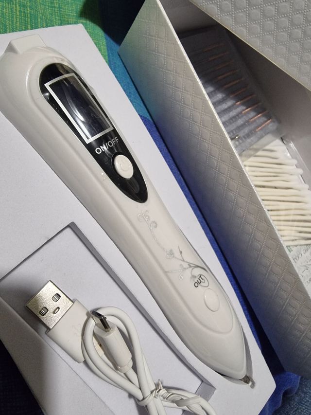 Máquina elimina lunares, tatuajes..