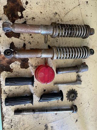 Lote piezas derbi Coyote
