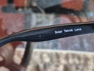 Gafas de sol de niño negras. Nivel protección 4