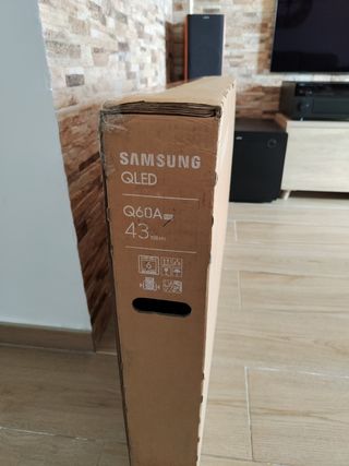 Samsung smart TV qled 43"
