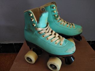 Patines de cuatro ruedas