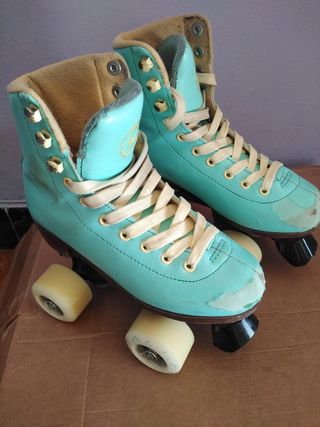 Patines de cuatro ruedas