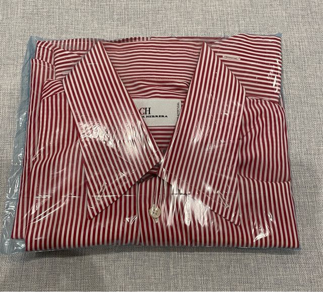 Camisa CAROLINA HERRERA talla 16