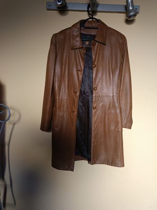 Chaqueta de cuero marrón