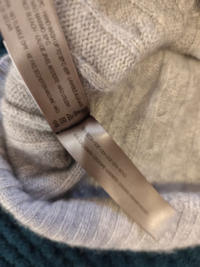 Jersei gris seda y cachemira Uterqüe