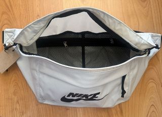 Maxi riñonera Nike