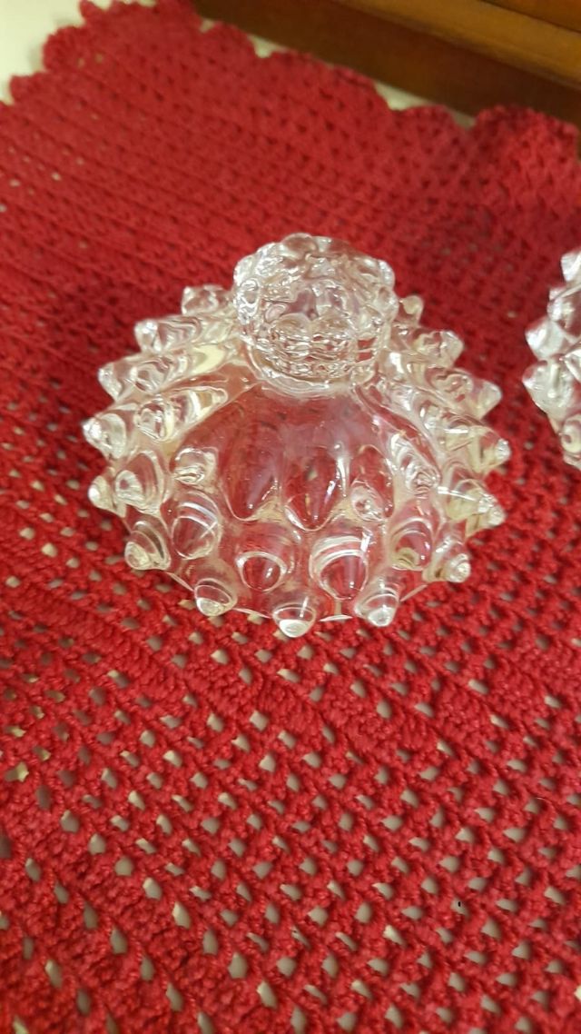 Spilla antica con corallo