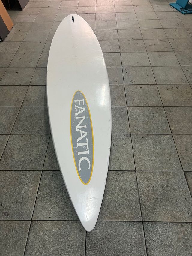 Tabla de windsurf fanatic mega