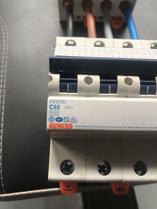 Mangeto y diferencial