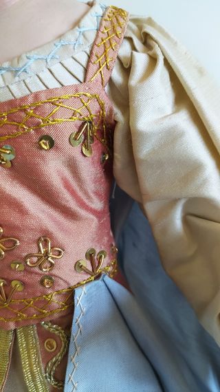Traje Georgiana belén napolitano 