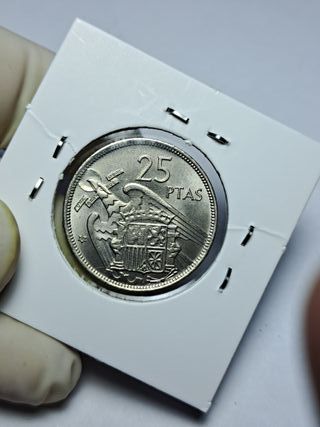 25 PESETAS FRANCO 1957 *58 SIN CIRCULAR SIN PLUS