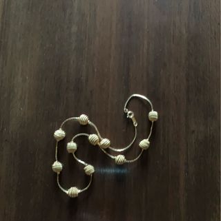 Collar tipo gargantilla