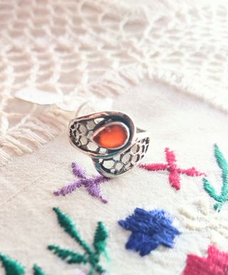 Antigüo anillo plata y ágata