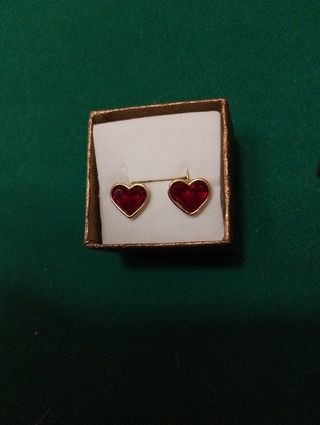 Pendientes de corazones vintage