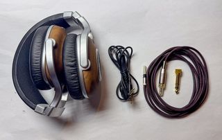 Auriculares Denon AH-MM400 madera nogal gama alta