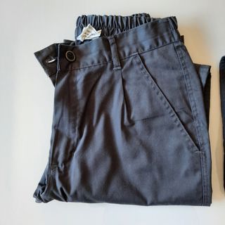 2 pantalones de trabajo