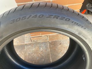 Neumáticos Pirelli PZero 305/40 ZR20