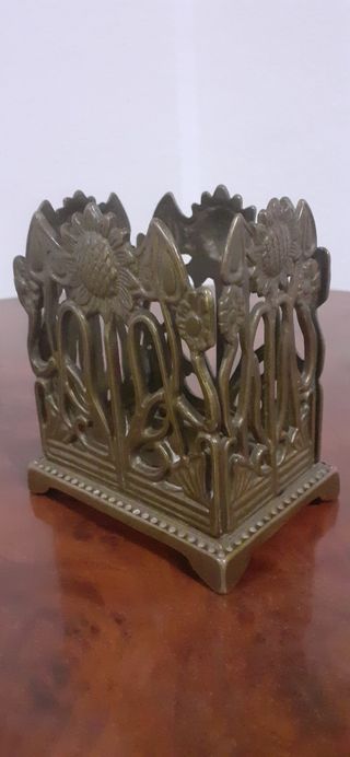 Bronce organizador antiguo de escritorio vintage.