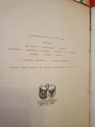 Libro antiguo grande