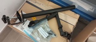 Soporte monitor para escritorio