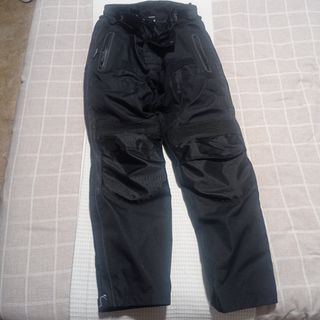 pantalón moto y chaqueta 