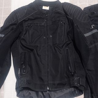 pantalón moto y chaqueta 