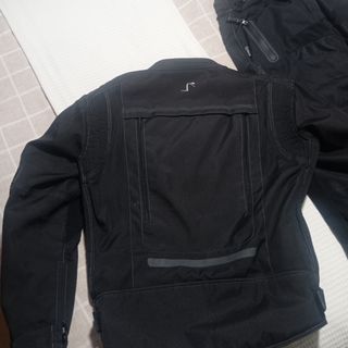 pantalón moto y chaqueta 