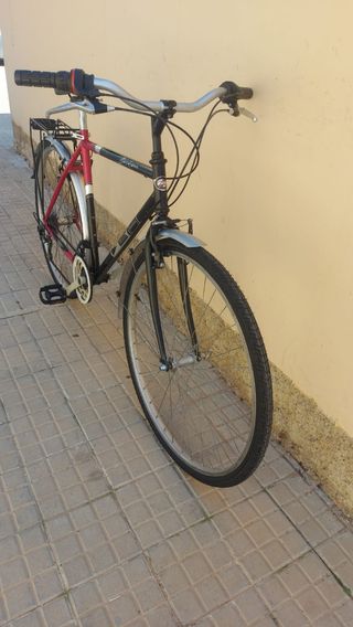 Bicicleta clásica de paseo BH