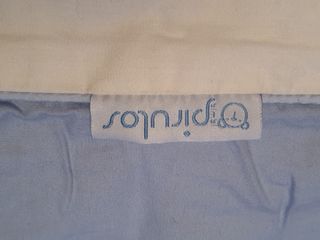 Funda nórdica y chichonera de cuna Pirulos