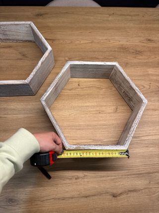 Estantería decorativa madera