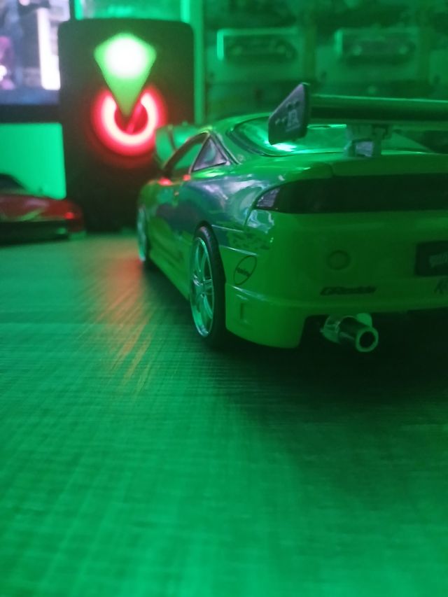 Mitsubishi eclipse 1:24